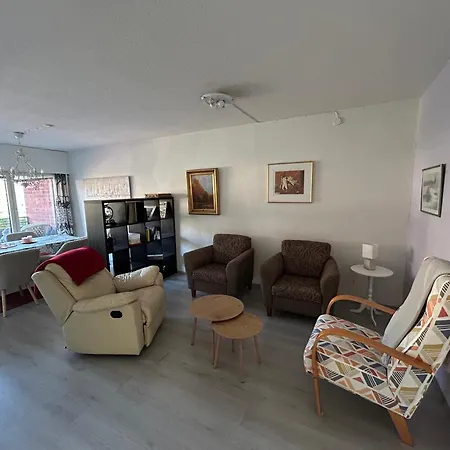 Large In The Centre Of With Private Swimming Pool And Sauna Lejlighed *
