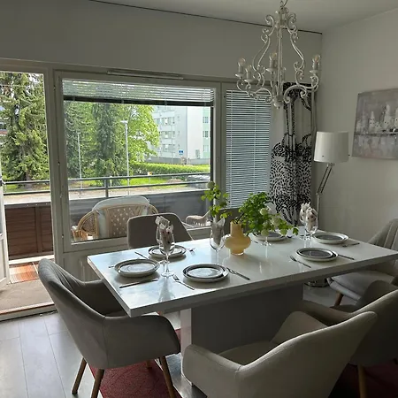 Large In The Centre Of With Private Swimming Pool And Sauna Jyväskylä