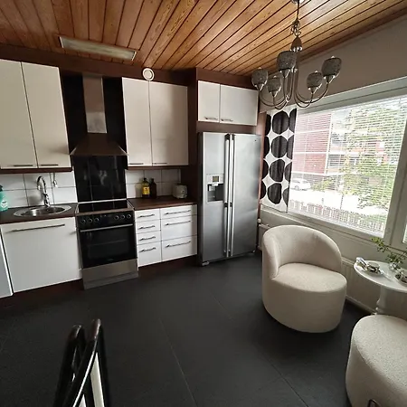 Large In The Centre Of With Private Swimming Pool And Sauna *