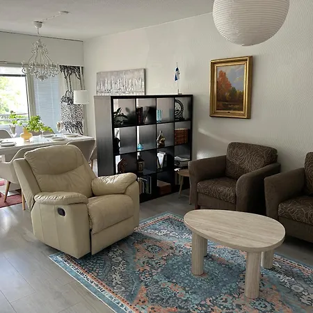 アパート Large In The Centre Of With Private Swimming Pool And Sauna *