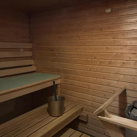 アパート Large In The Centre Of With Private Swimming Pool And Sauna Jyväskylä